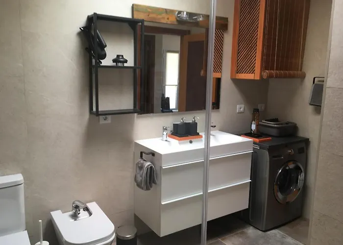 Lido-playa Roca With Sea Front Access - Free Ac - Wifi * Costa Teguise