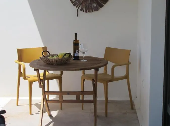 Lido-playa Roca With Sea Front Access - Free Ac - Wifi *