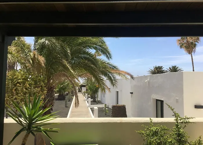 Lido-playa Roca With Sea Front Access - Free Ac - Wifi *