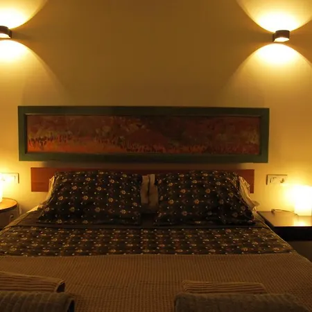 Lido-playa Roca With Sea Front Access - Free Ac - Wifi شقة