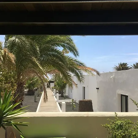 Lido-playa Roca With Sea Front Access - Free Ac - Wifi *