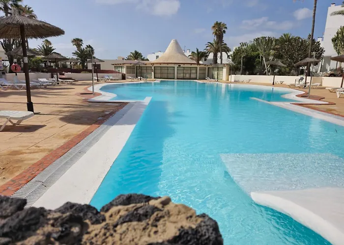 Lido-playa Roca With Sea Front Access - Free Ac - Wifi Apartament